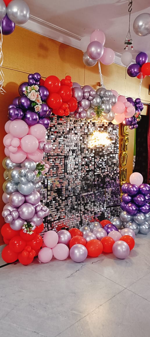 Arch of 250 Balloons Bdy Purple