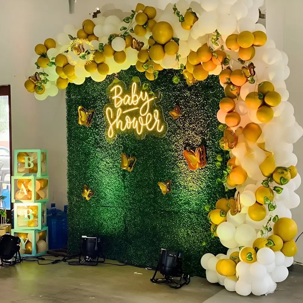 Elegant Nature Gold Shower