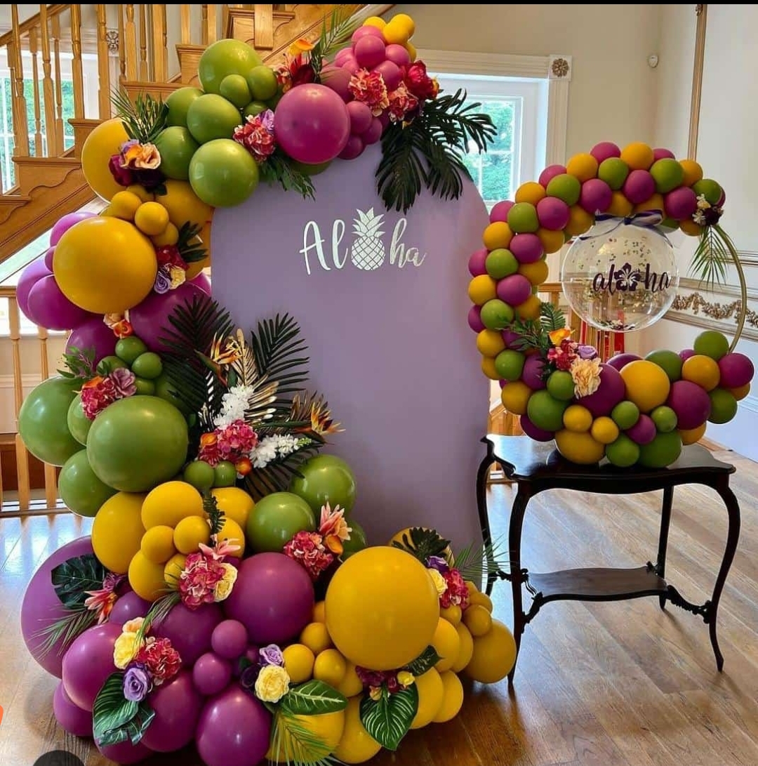 Aloha Tropical Balloon Decor