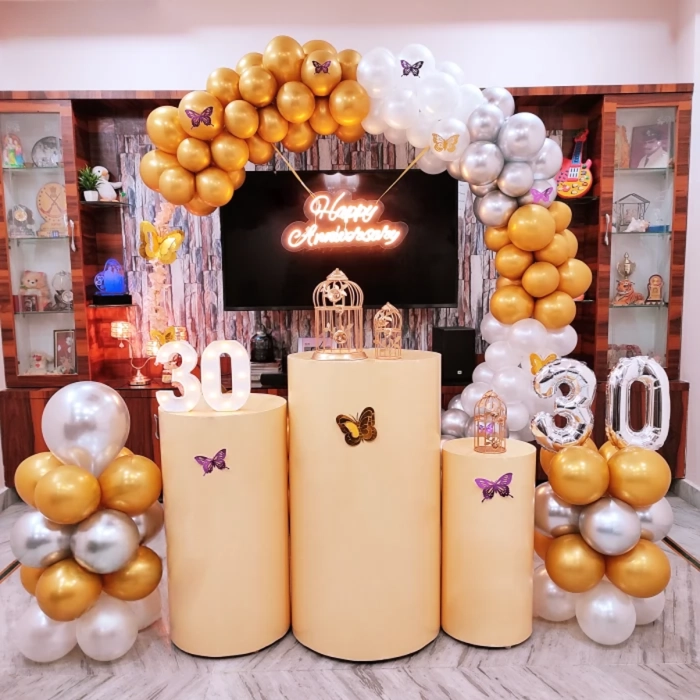 Pastel-Themed Birthday Balloon Backdrop