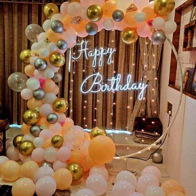 Balloon Ring Decoration with Fairy Lights for Birthday