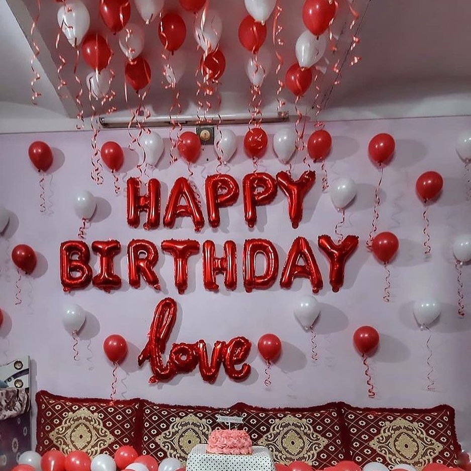 Romantic Red & White Birthday Surprise Décor