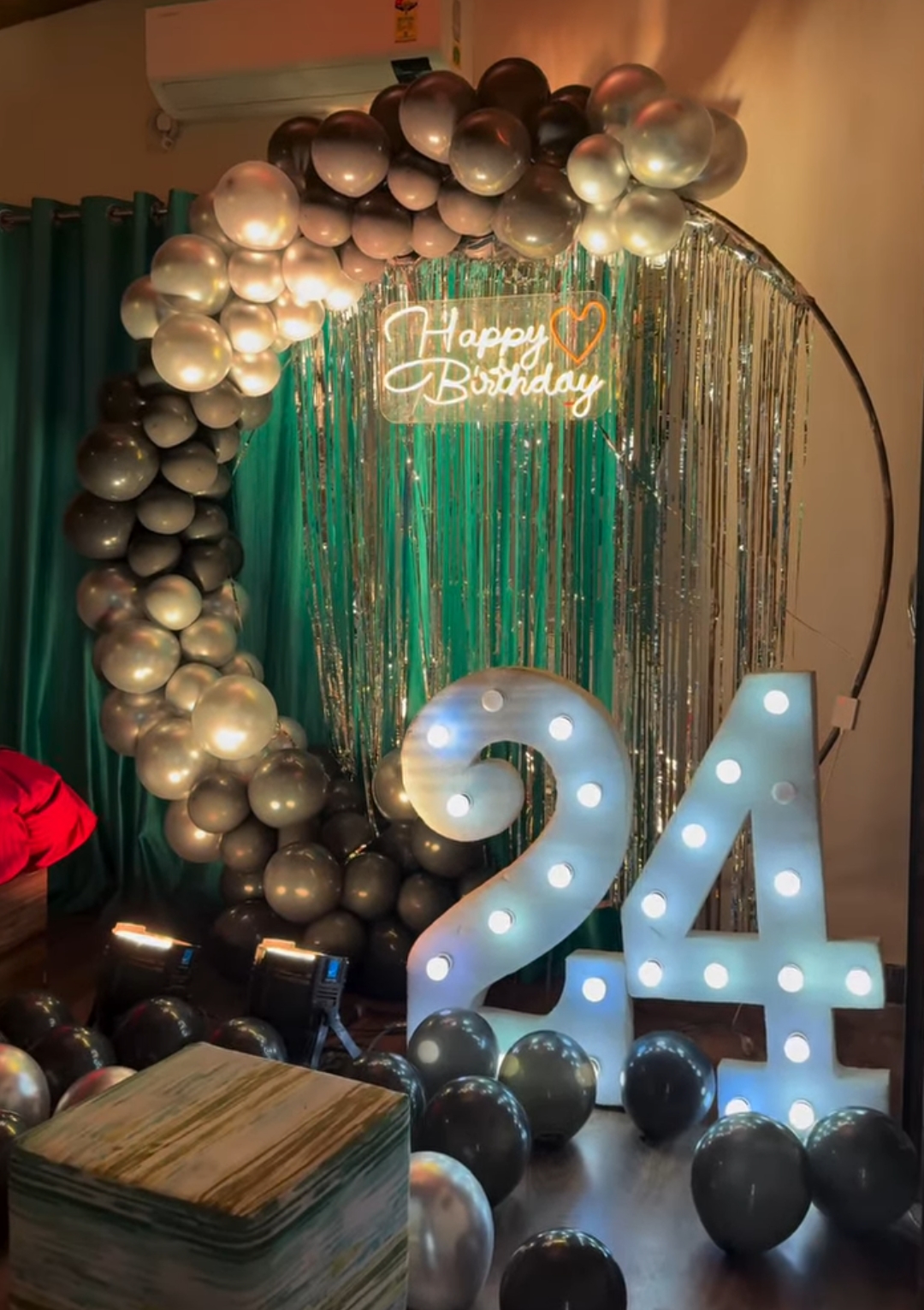 Black and Silver Birthday Setup