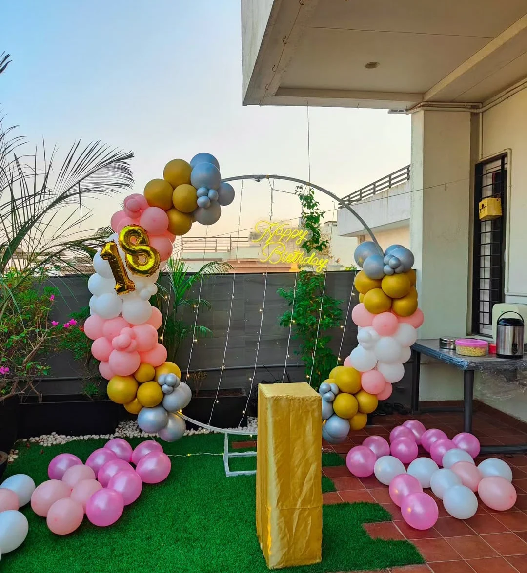 Outdoor Birthday Decor